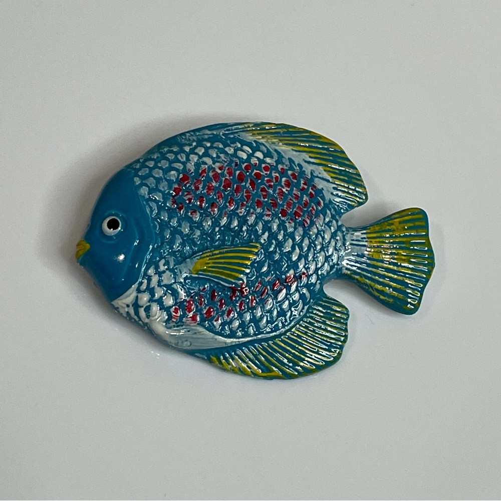 Colorful Textured Fish Pin / Brooch - Picture 3 of 5